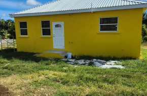 House 3 Bedroom, 2 Bathroom